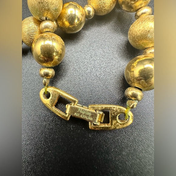 Vintage Signed Napier Gold Tone Textured Beaded/Ball Necklace 22" Drop - Picture 5 of 10